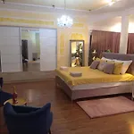 Appartement Tinno M *