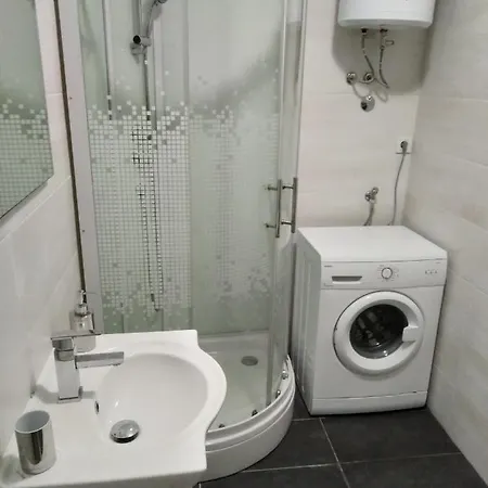 Gregovica 2 Apartment *