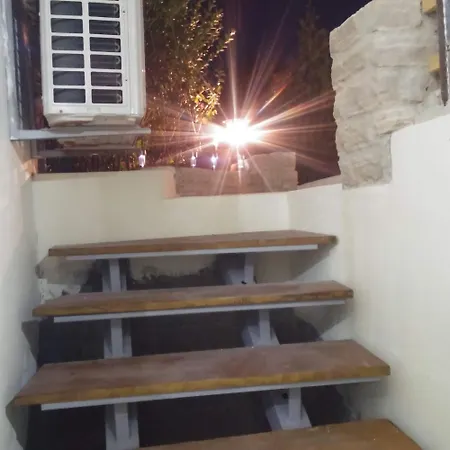 Gregovica 2 Apartment *