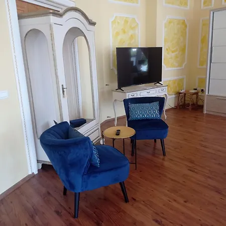 Villa Gregovica a2 * Pola
