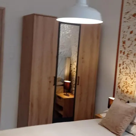 Villa Gregovica a2 * Pola